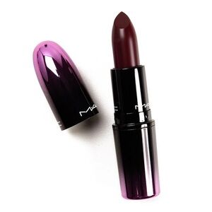 MAC Cosmetics NWT Love Me lipstick - #410 La Femme Bold Plum
